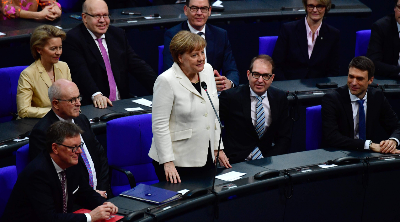 Сколько зарабатывает канцлер Германии?