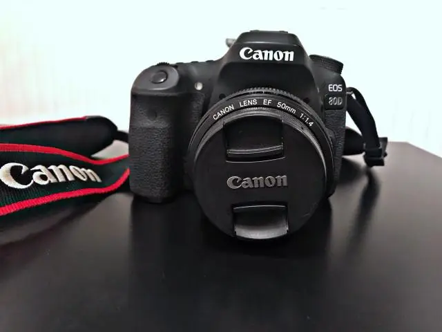 Продам dslr камеру