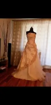 Brautkleid