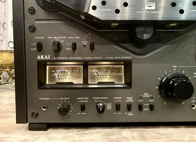 Японский катушечный стерео магнитофон akai gx-635d