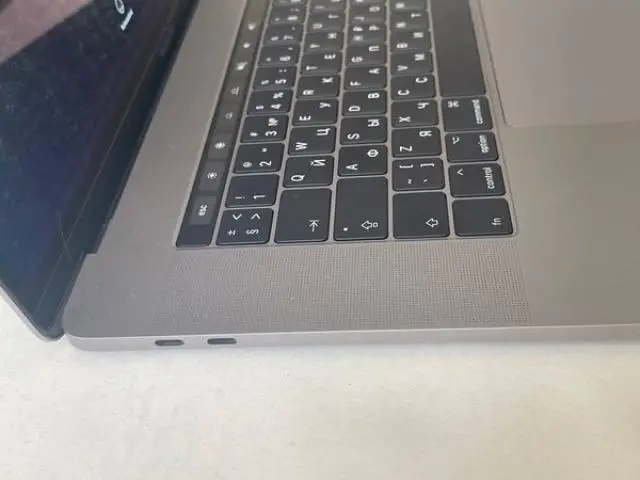 Macbook pro 15-inch, 2017, 2,9 ghz i7, 512g, 16ram