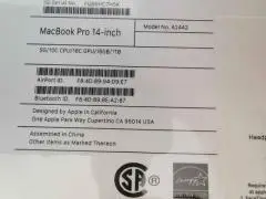 Neu apple macbook pro 14