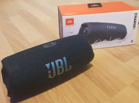 Jbl charge 5  enceinte bluetooth