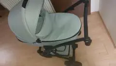 Продадим детскую коляску