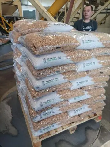 Selling premium wood pellets