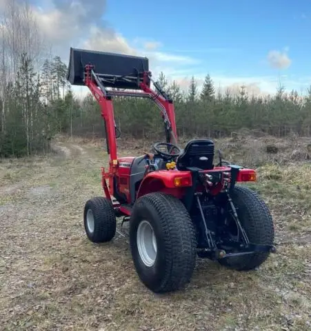 Massey fergusson 1529