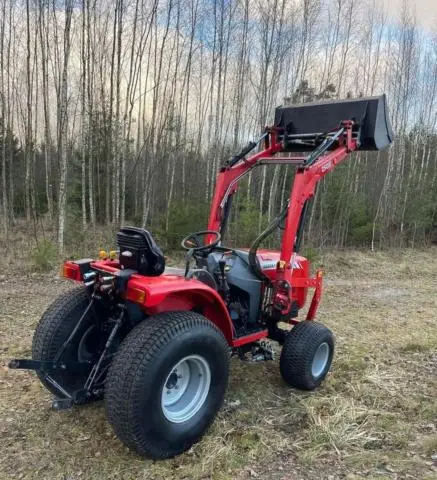 Massey fergusson 1529