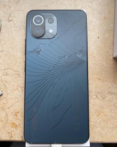 Продам xiaomi 11 lite 5g