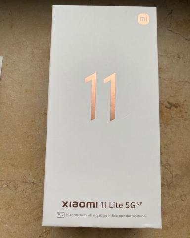 Продам xiaomi 11 lite 5g
