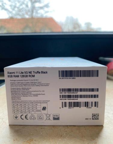 Продам xiaomi 11 lite 5g