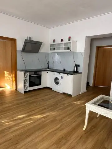 4-комнатная квартира в берлине (pankow), отдельный вход, сад - 1