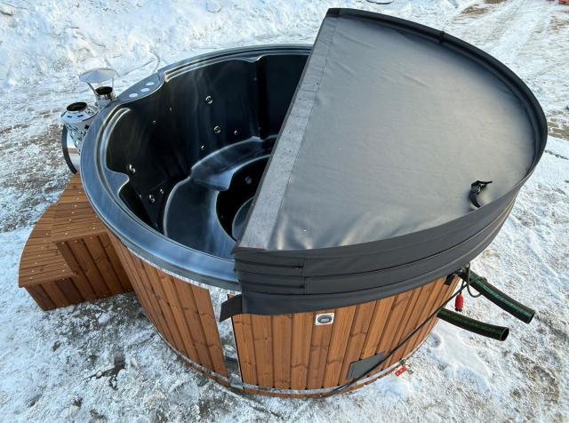 Badefass / hot tub mit externem holzofen