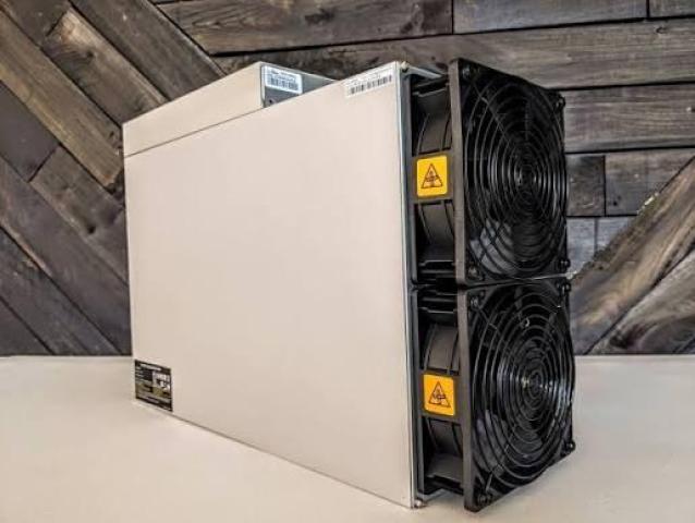 Bitmain antminer z15 pro 840 kh/s
