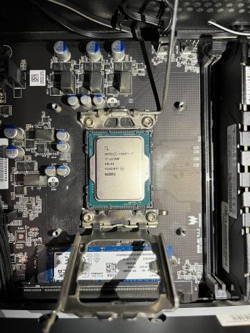 Игровой пк acer predator i7-12700f | rtx 3060 12gb | 16gb ram — отличное состояние, с коробкой