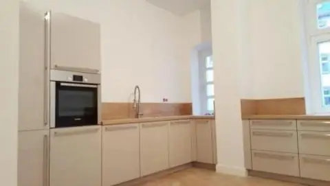 Квартира в Berlin-Mitte  € 850.000.  130 м². Количество комнат 4