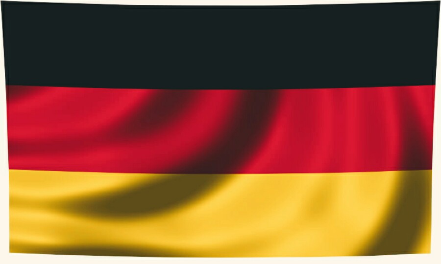 Флаг старой германии. Федеративная Республика Германия флаг. Флаг ФРГ. Флаг Германии 17 век. Флаг Демократической Республики Германии.